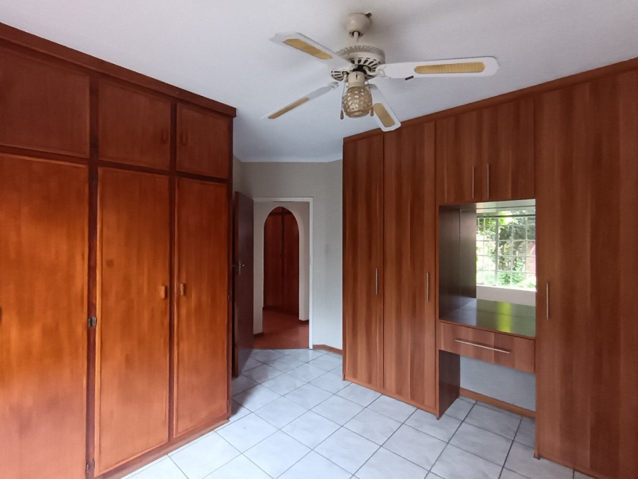 2 Bedroom Property for Sale in Langenhovenpark Free State